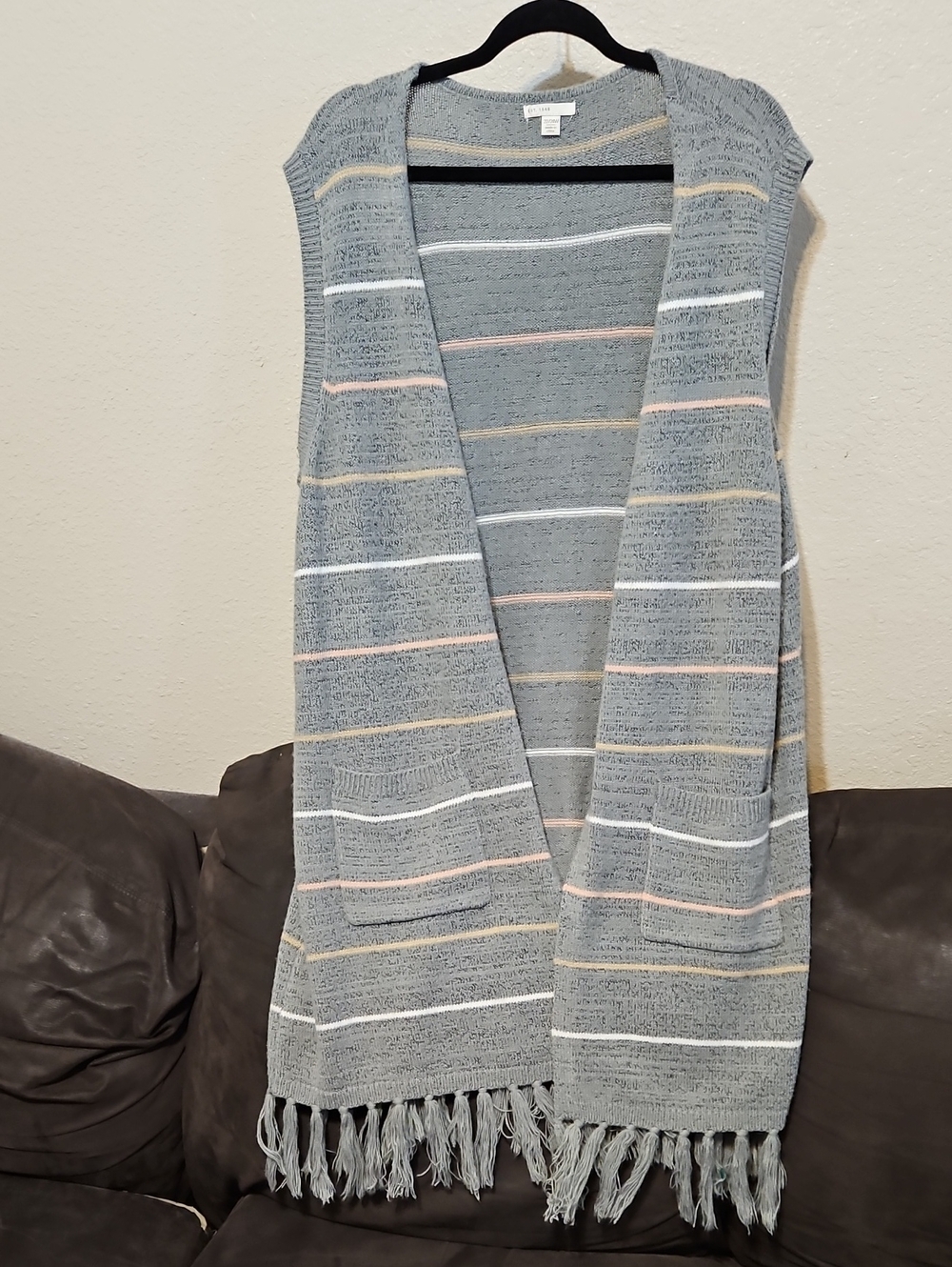 Gray Open-Front Hooded Sweater Vest with Pastel Stripes and Fringe